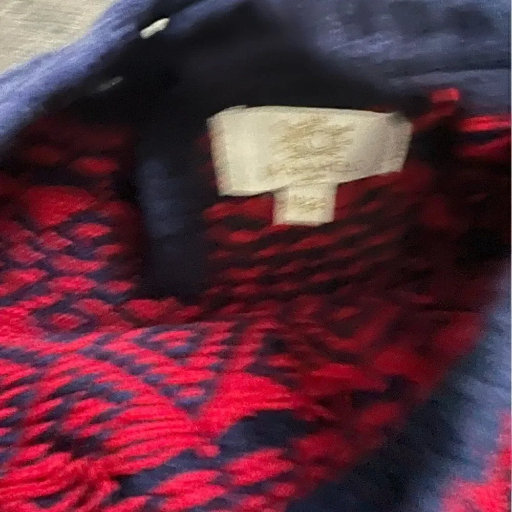 Caramelo Kids Sweater, NWOT